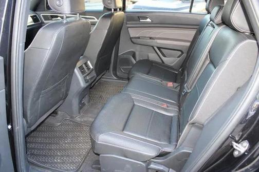 2023 Volkswagen Atlas Cross Sport 3.6L V6 SEL