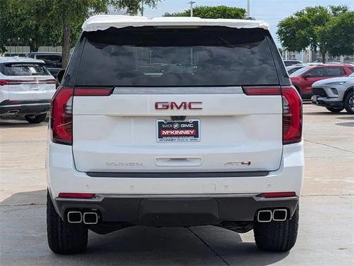 2025 GMC Yukon XL 4WD AT4