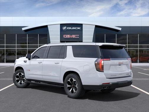 2025 GMC Yukon XL 4WD AT4