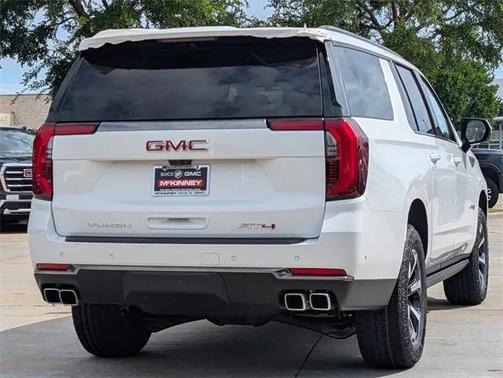 2025 GMC Yukon XL 4WD AT4