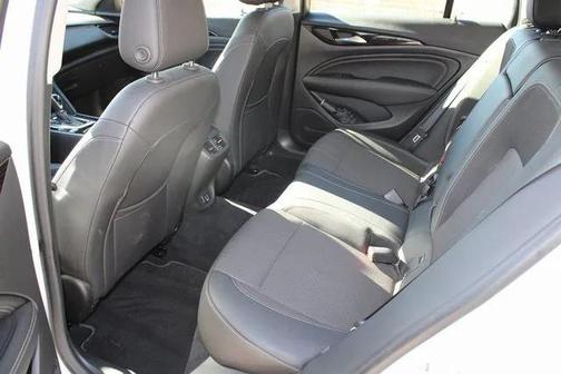 2018 Buick Regal Sportback Preferred II