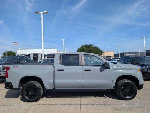 Slate Gray Metallic 2024 Chevrolet Silverado 1500 LT Trail Boss