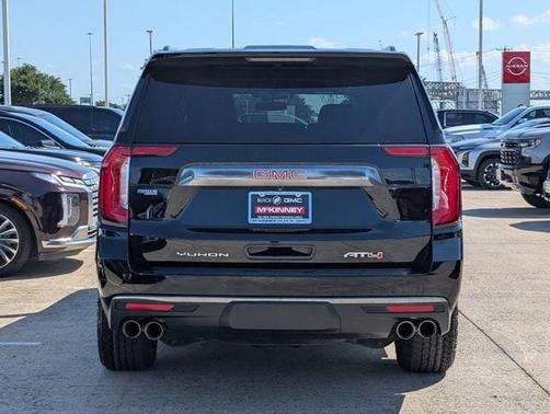Onyx Black 2023 GMC Yukon XL 4WD AT4