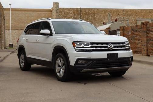 Pure White 2019 Volkswagen Atlas 3.6L SE w/Technology