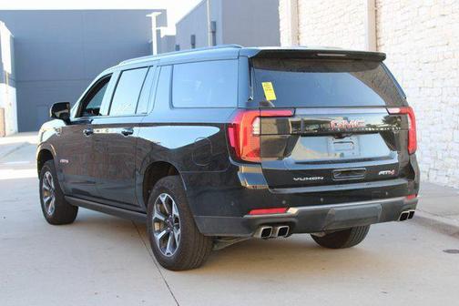 2025 GMC Yukon XL 4WD AT4 Ultimate