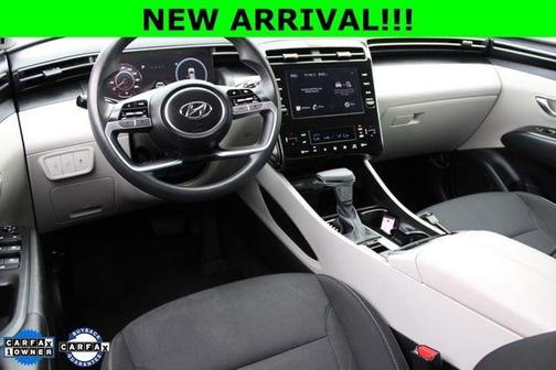 White Pearl 2024 Hyundai TUCSON SEL