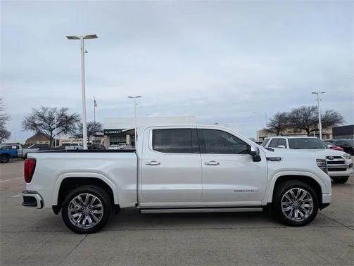 2025 GMC Sierra 1500 Denali