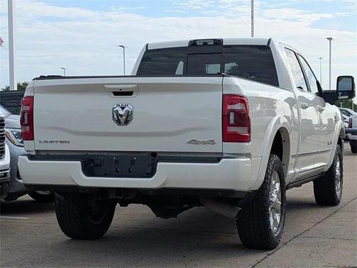2024 RAM 2500 Limited Crew Cab 4x4 6'4' Box