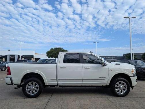 2024 RAM 2500 Limited Crew Cab 4x4 6'4' Box
