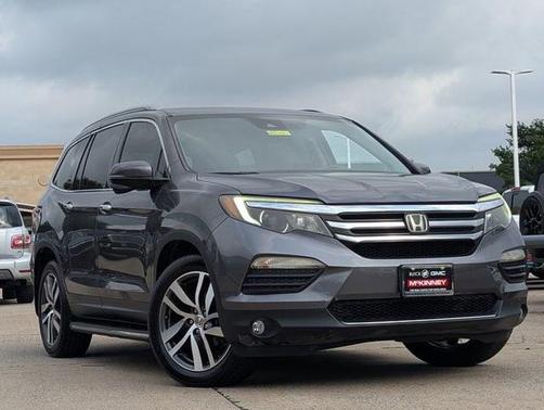 Modern Steel Metallic 2017 Honda Pilot Touring