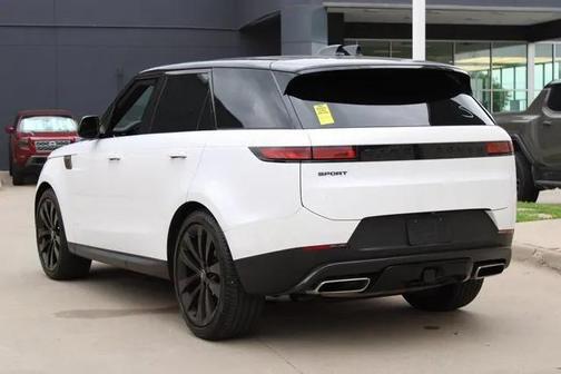 2024 Land Rover Range Rover Sport SE