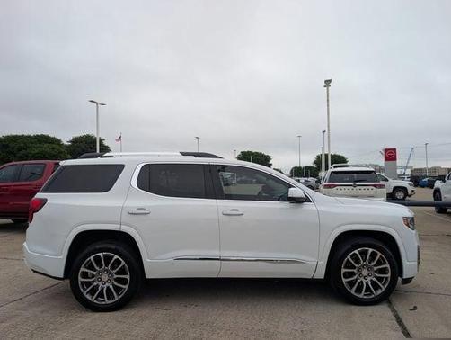 Summit White 2023 GMC Acadia Denali