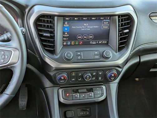 2023 GMC Acadia AWD AT4