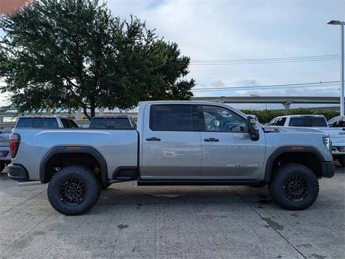 2025 GMC Sierra 2500 AT4