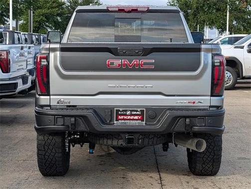 2025 GMC Sierra 2500 AT4