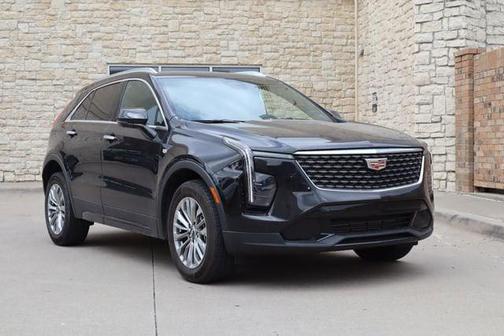Stellar Black Metallic 2025 Cadillac XT4 Premium Luxury
