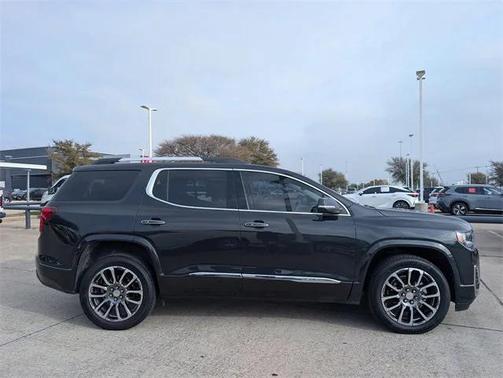 2020 GMC Acadia Denali