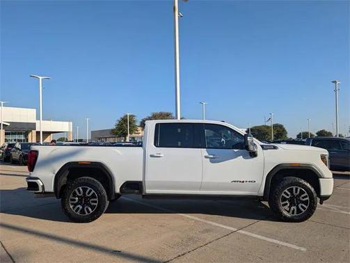 2023 GMC Sierra 2500 AT4