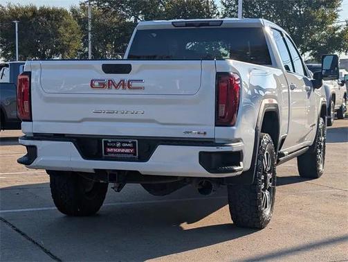 2023 GMC Sierra 2500 AT4
