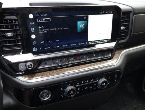 Summit White 2022 Chevrolet Silverado 1500 RST