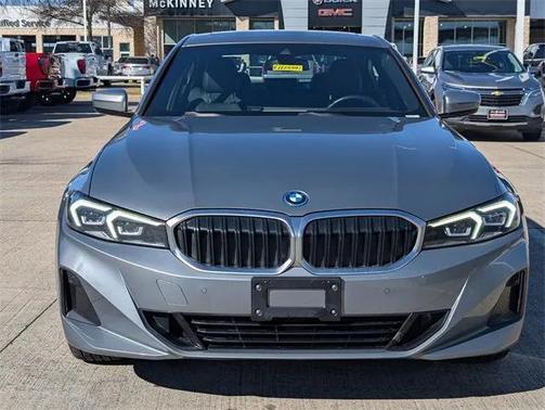 2024 BMW 330e xDrive