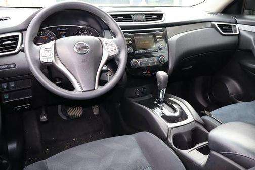 Magnetic Black 2016 Nissan Rogue S