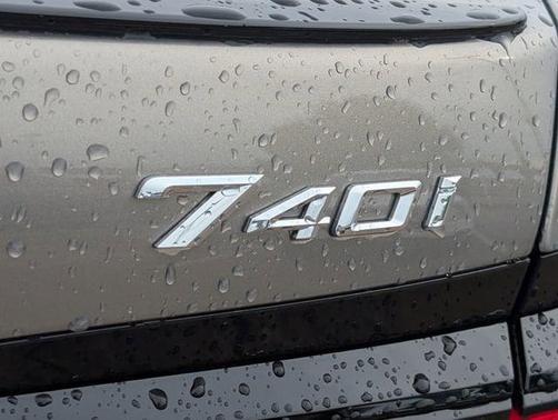 Oxide Grey Metallic 2023 BMW 740 i