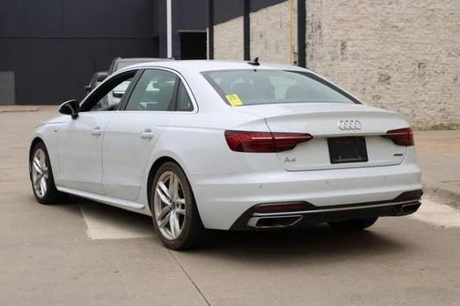 2023 Audi A4 45 S line Premium Plus