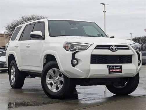 2023 Toyota 4Runner SR5