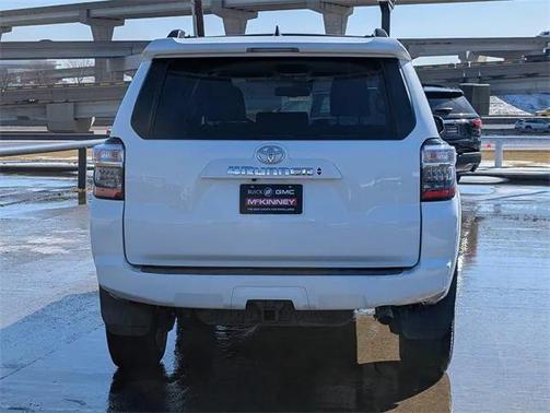 2023 Toyota 4Runner SR5