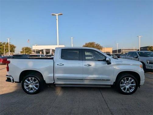 2022 Chevrolet Silverado 1500 High Country