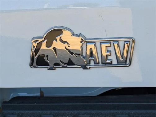2025 GMC Sierra 1500 AT4X