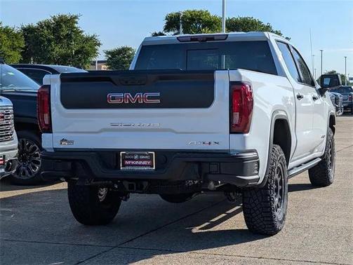 2025 GMC Sierra 1500 AT4X