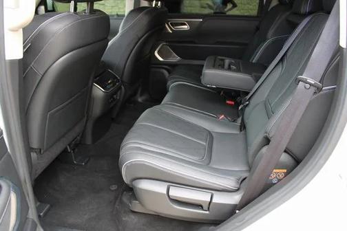 2025 INFINITI QX80 SENSORY AWD