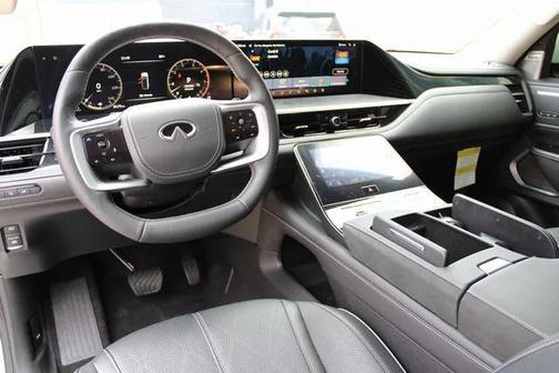 2025 INFINITI QX80 SENSORY AWD
