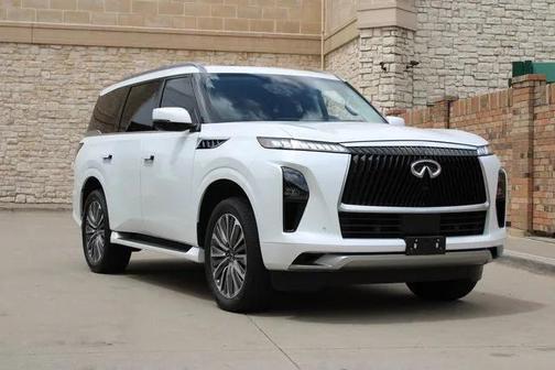 2025 INFINITI QX80 SENSORY AWD