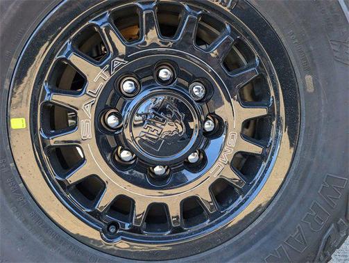 2026 GMC Sierra 2500 AT4