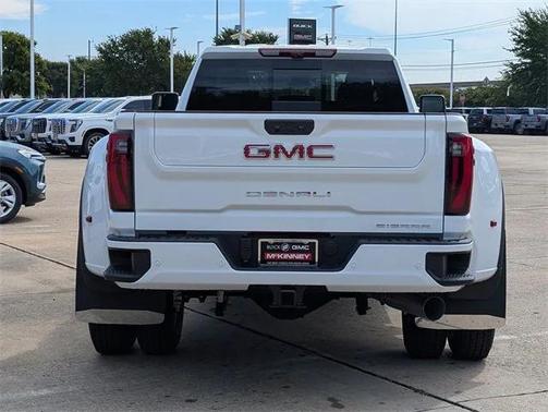 2025 GMC Sierra 3500 Denali