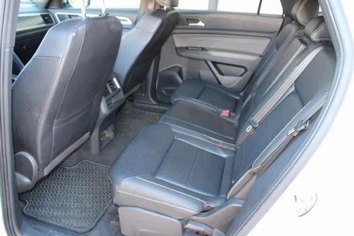 2021 Volkswagen Atlas Cross Sport 3.6L V6 SE w/Technology R-Line