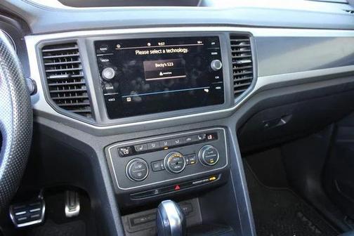 2021 Volkswagen Atlas Cross Sport 3.6L V6 SE w/Technology R-Line