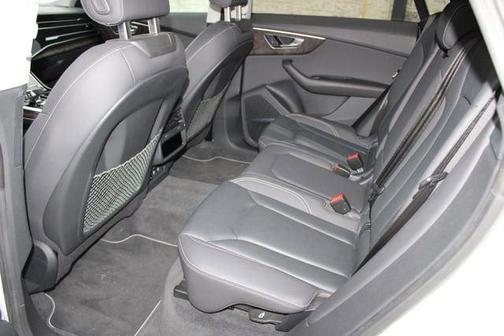 Carrara White 2020 Audi Q8 55 Premium Plus