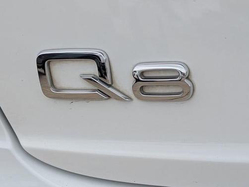 Carrara White 2020 Audi Q8 55 Premium Plus