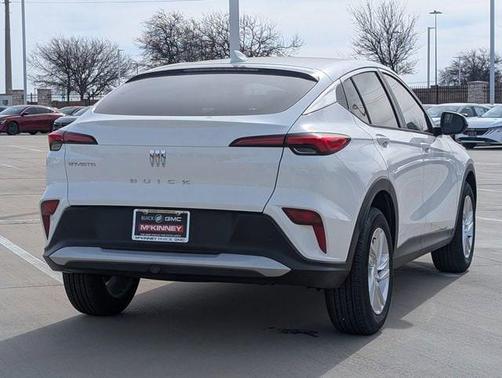 Summit White 2026 Buick Envista Preferred FWD