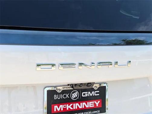 2025 GMC Yukon Denali Ultimate