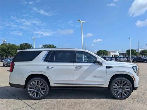 2025 GMC Yukon Denali Ultimate