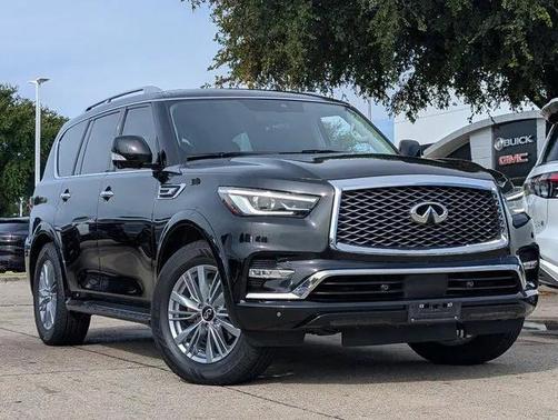 2023 INFINITI QX80 Luxe