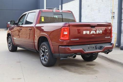 Delmonico Red Pearlcoat 2025 RAM 1500 Laramie
