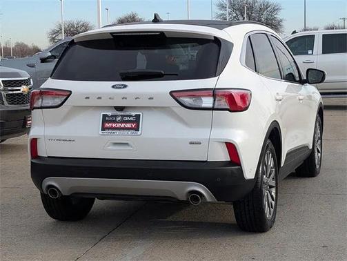 2020 Ford Escape Titanium