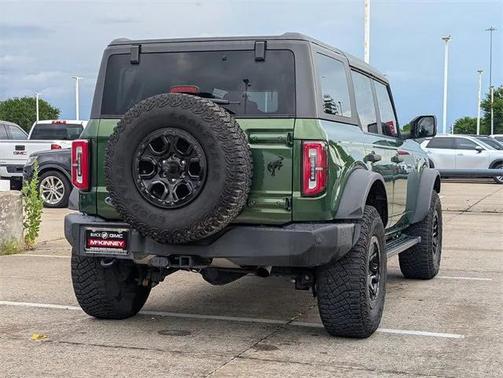 2022 Ford Bronco Base