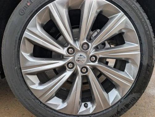 Ebony Twilight Metallic 2026 Buick Envista Avenir FWD